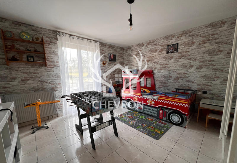 Maison - 181 m² - 6 pièces