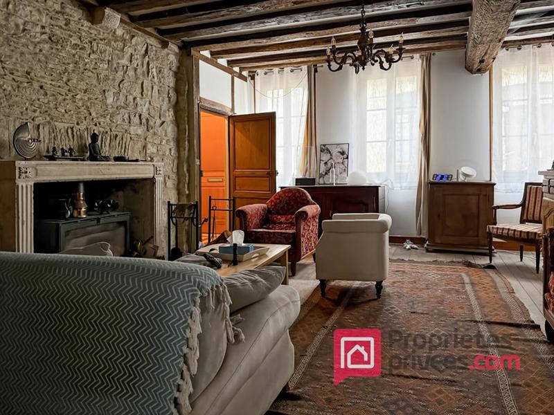 Maison - 135 m² - 6 pièces