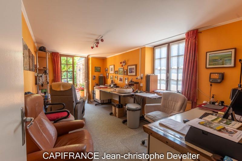 Maison en pierre - 250 m² - 8 pièces