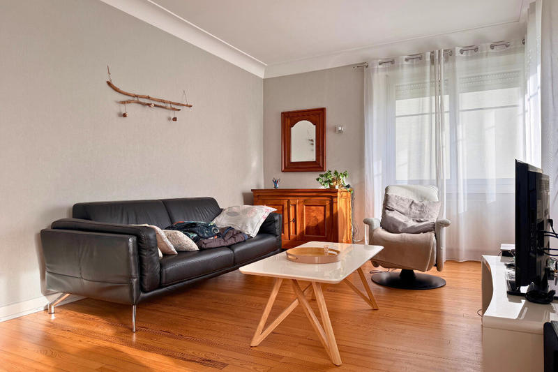 Maison de maîtres - 234 m² - 10 pièces