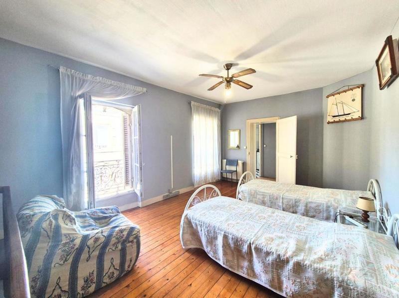 Maison de bourg - 114 m² - 5 pièces