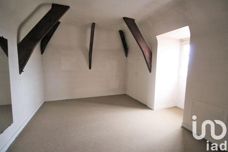 Maison - 246 m² - 8 pièces