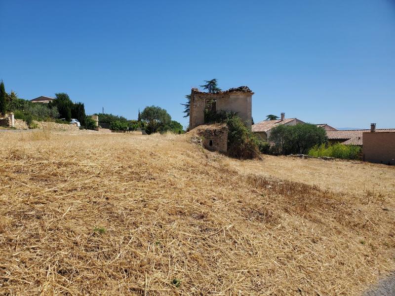 Terrain constructible - 842 m²