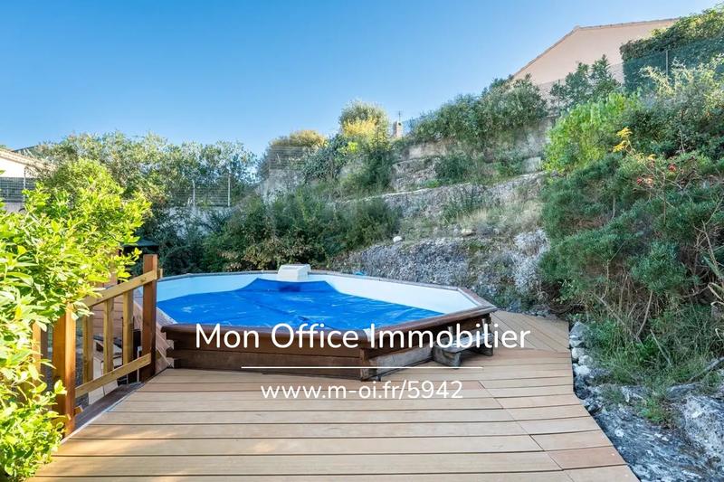 Maison - 145 m² - 7 pièces