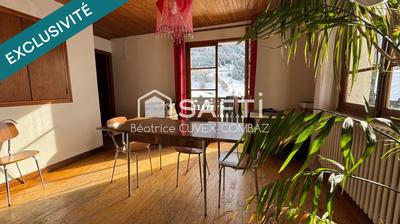 Maison - 87 m² - 5 pièces