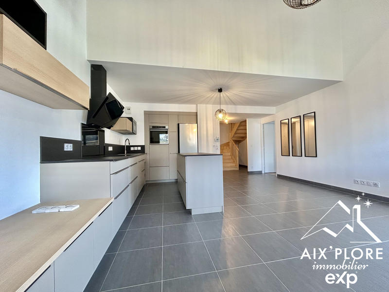 Appartement - 89 m² - 4 pièces