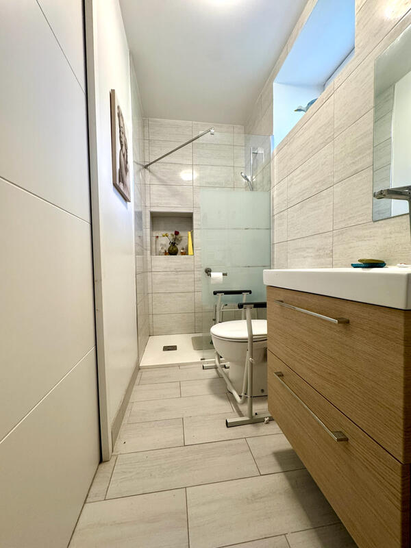 Maison - 122 m² - 6 pièces