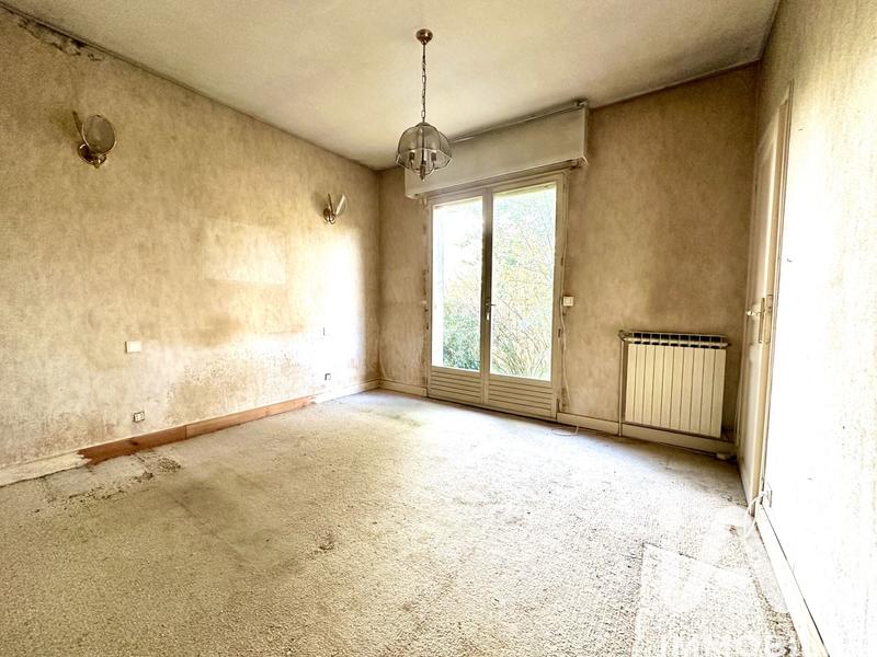 Maison - 182 m² - 8 pièces