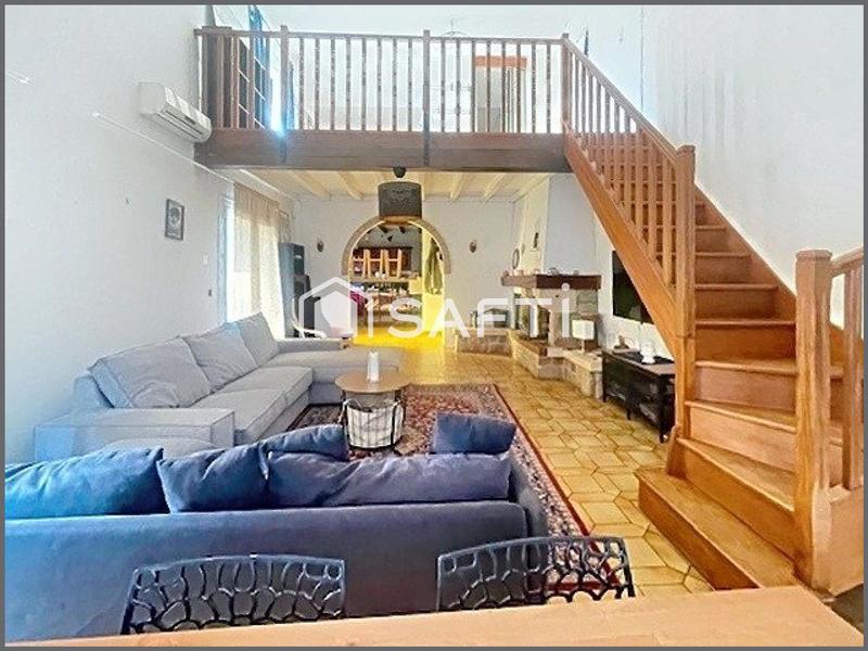 Maison - 136 m² - 5 pièces