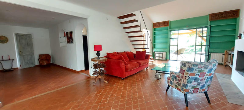 Villa - 182 m² - 6 pièces