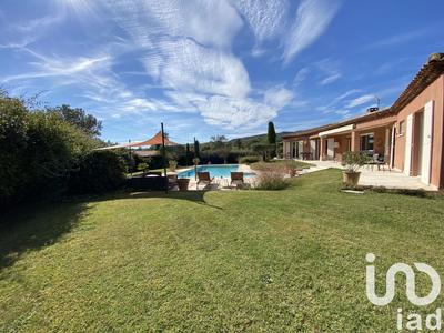 Maison - 158 m² - 6 pièces