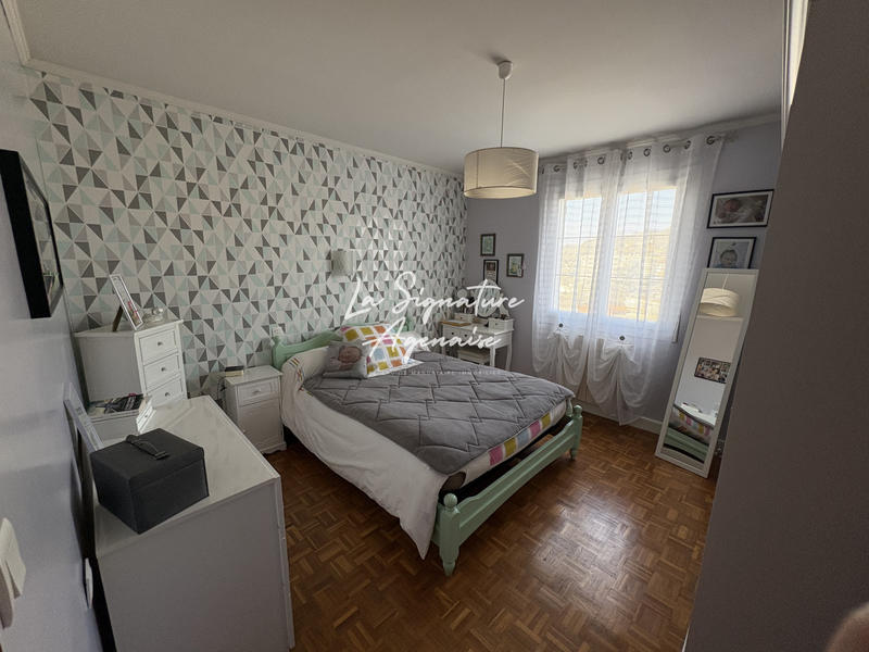 Maison - 140 m² - 5 pièces