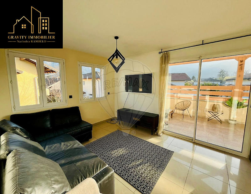 Appartement - 75 m² - 4 pièces