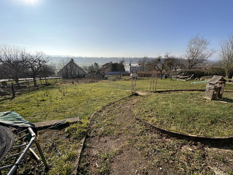 Terrain constructible - 1 000 m²