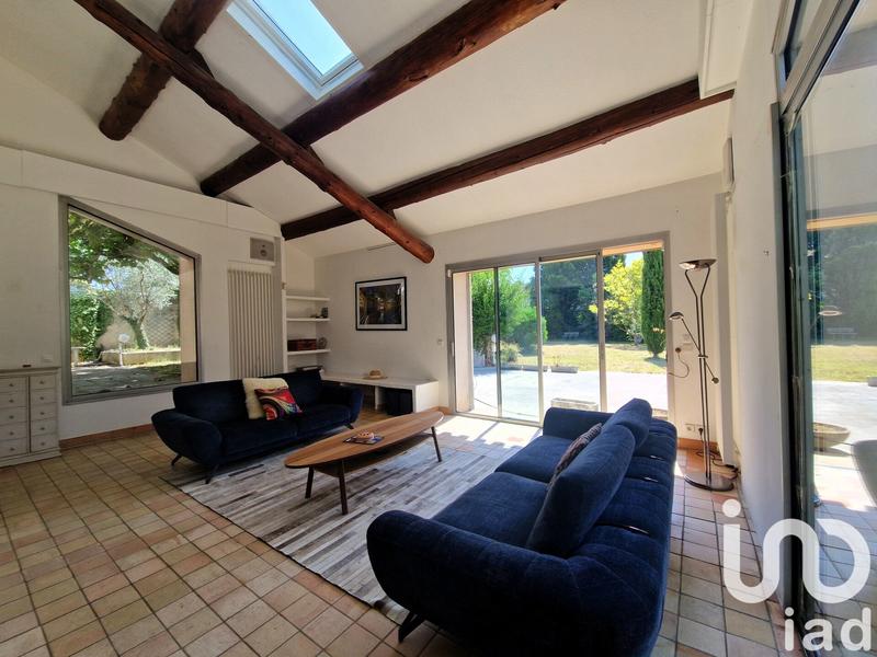 Maison - 290 m² - 9 pièces
