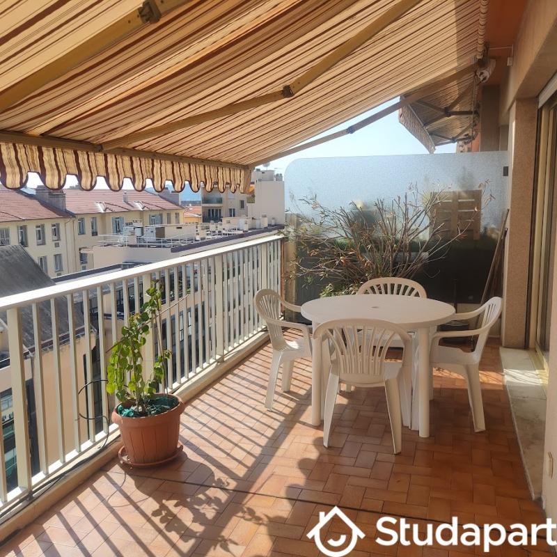 Appartement - 74 m² - 3 pièces