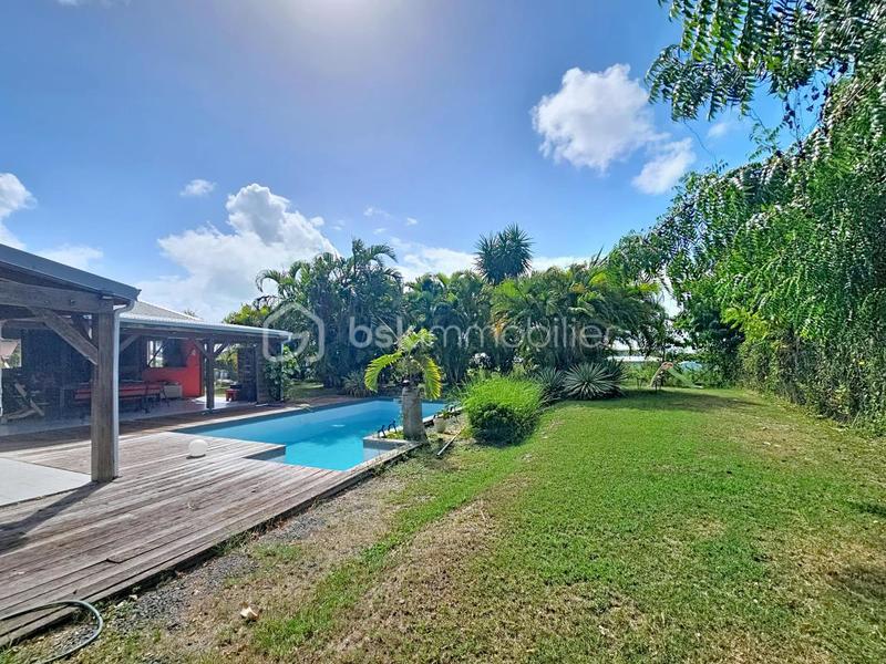 Bungalow - 109 m² - 5 pièces