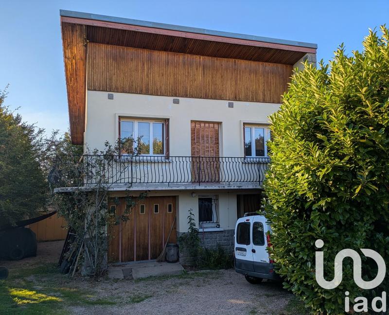 Maison - 98 m² - 6 pièces