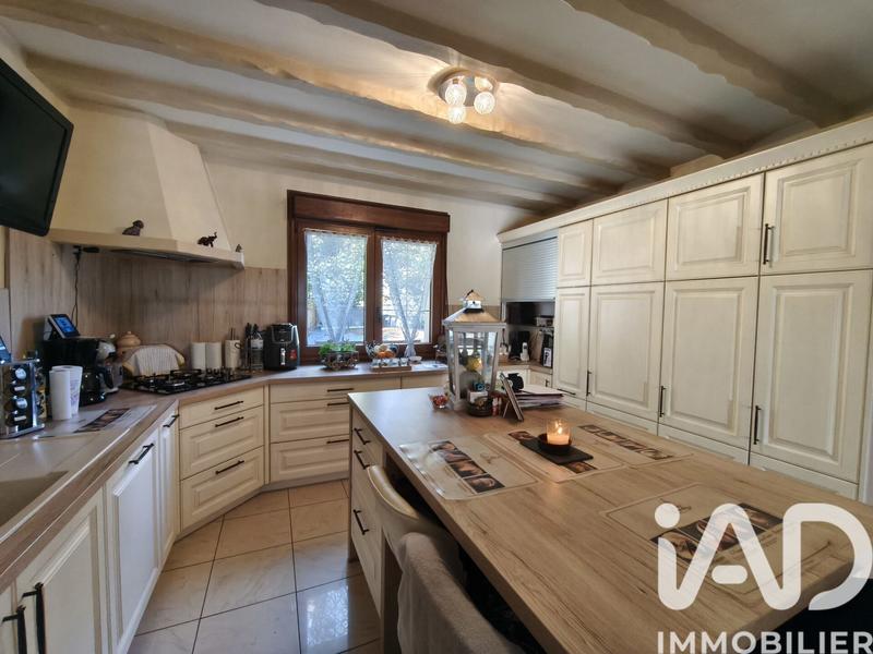 Maison - 388 m² - 12 pièces