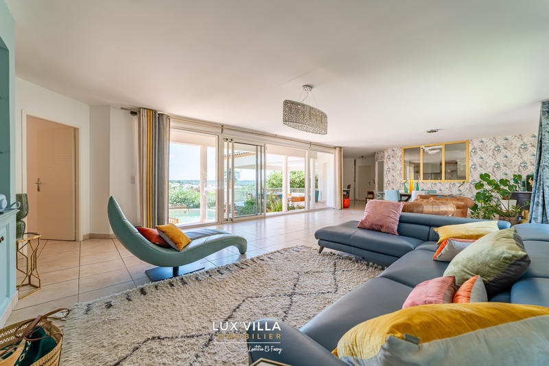 Villa - 180 m² - 7 pièces