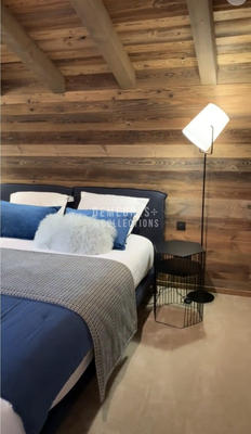 Châlet - 310 m² - 9 pièces