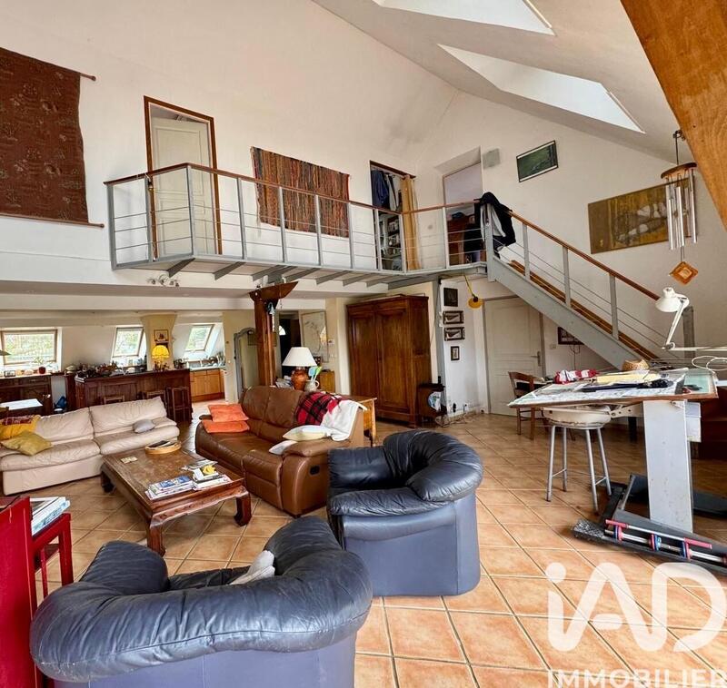 Maison - 160 m² - 6 pièces