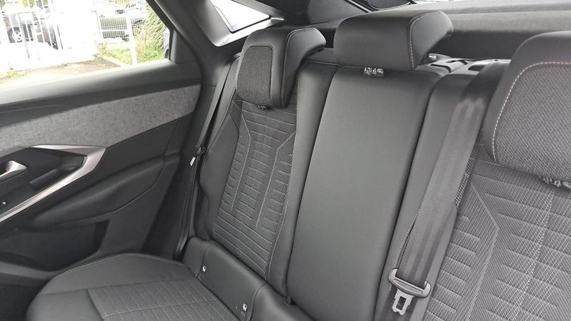 Peugeot 3008 1.2 Hybrid 136 e-Dsc6 Allure Pack