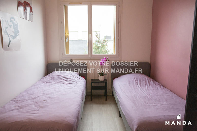 Chambre - 9 m² - 4 pièces