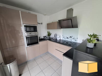 Maison - 81 m² - 4 pièces