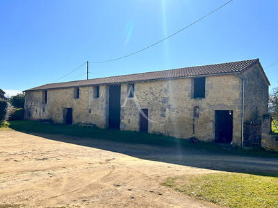 Maison - 260 m² - 9 pièces