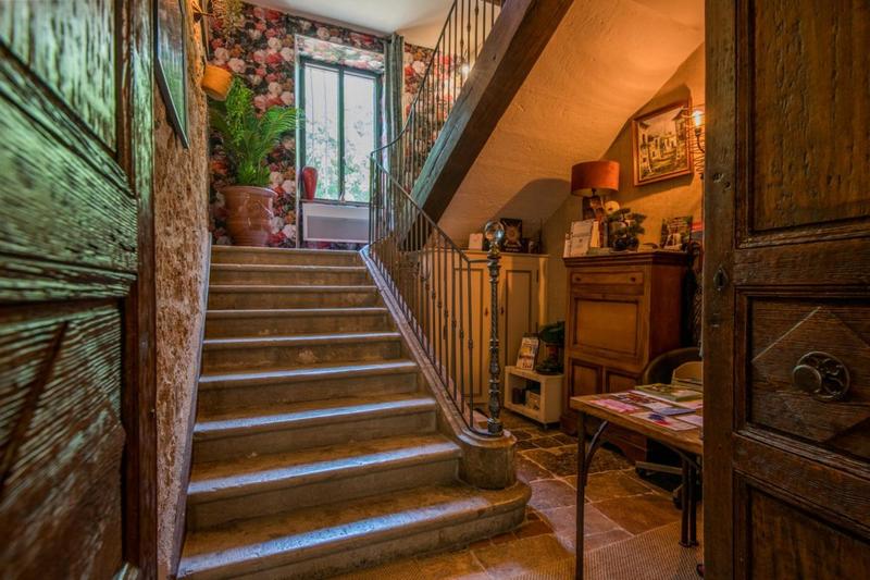 Demeure - 350 m² - 10 pièces