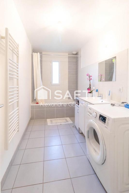 Maison - 95 m² - 4 pièces