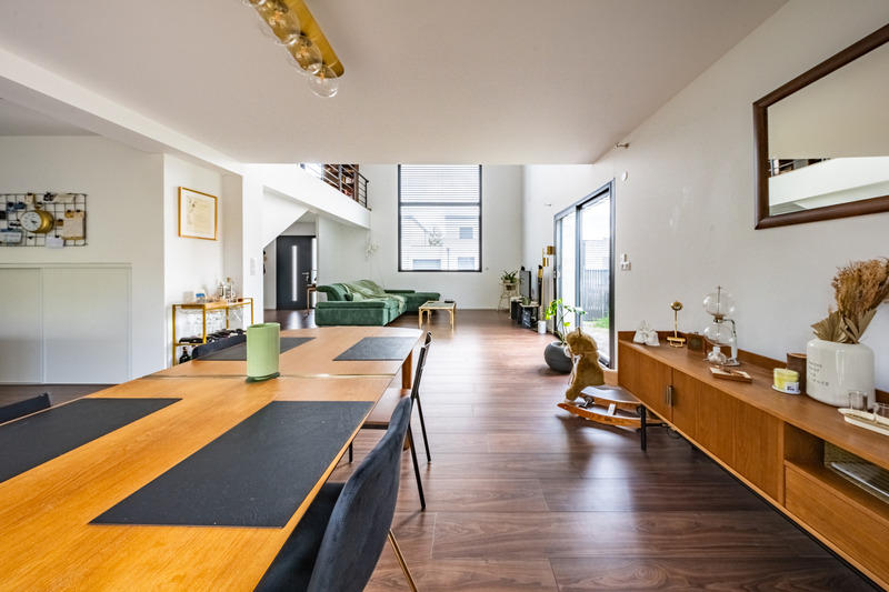 Maison - 168 m² - 6 pièces