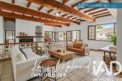 Maison - 146 m² - 7 pièces