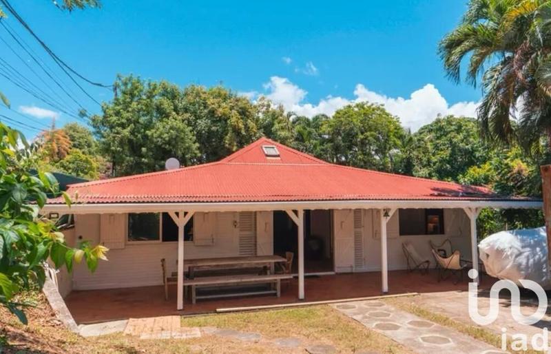 Maison - 140 m² - 4 pièces