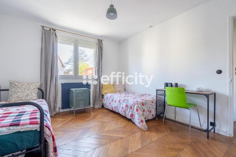 Maison - 104 m² - 5 pièces