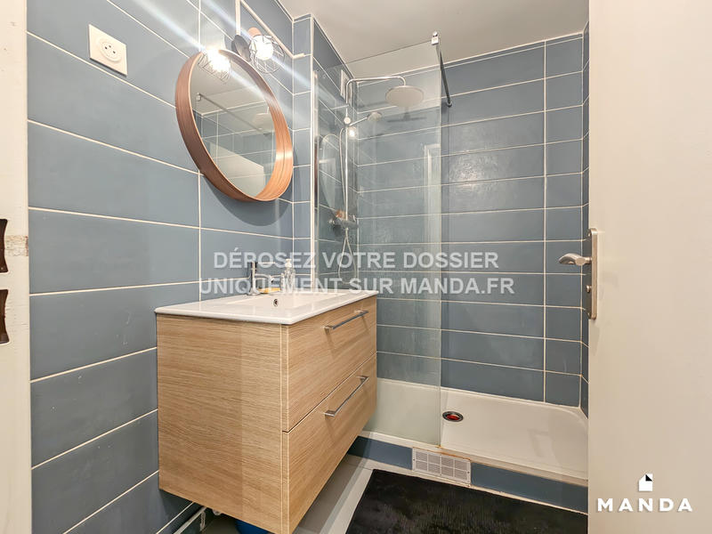 Chambre - 10 m² - 5 pièces