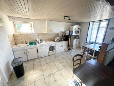 Maison - 83 m² - 4 pièces