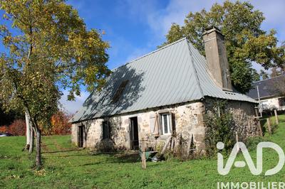 Maison de campagne - 90 m² - 2 pièces