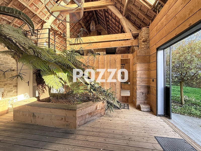 Maison - 168 m² - 7 pièces