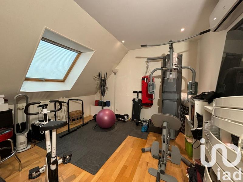 Maison - 166 m² - 6 pièces