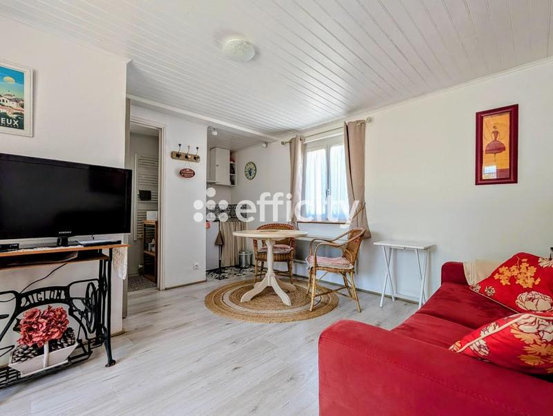 Maison - 175 m² - 8 pièces