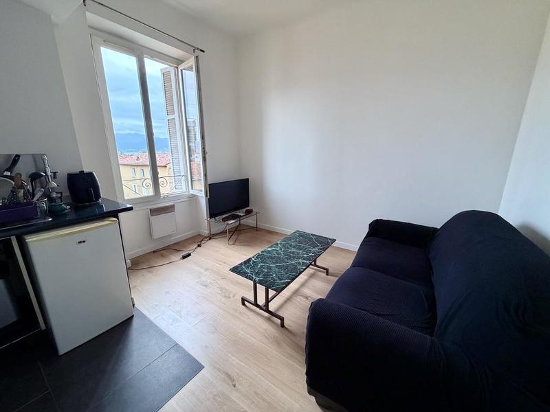 Appartement - 27 m² - 2 pièces