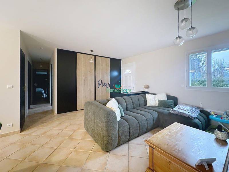 Maison - 98 m² - 4 pièces