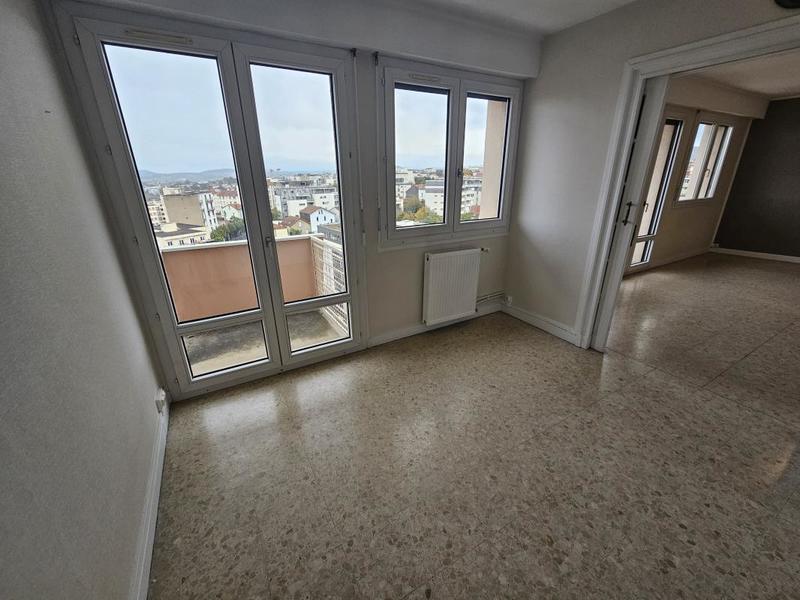Appartement - 87 m² - 4 pièces