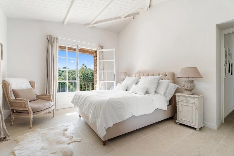 Maison - 157 m² - 6 pièces