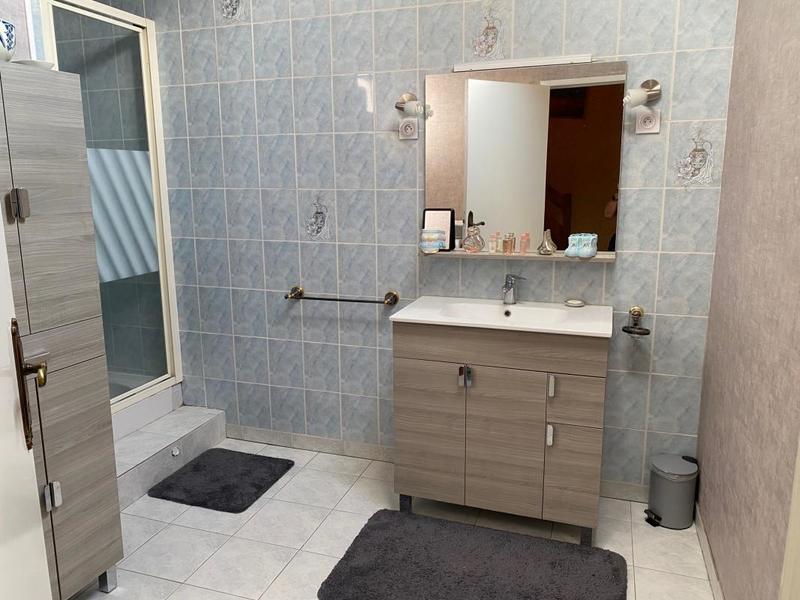 Maison - 234 m² - 6 pièces