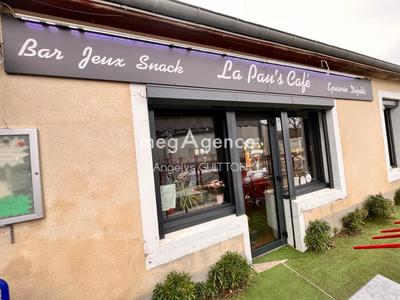 Maison - 210 m² - 6 pièces