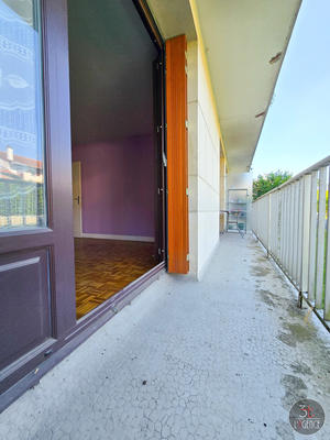 Appartement - 49 m² - 2 pièces