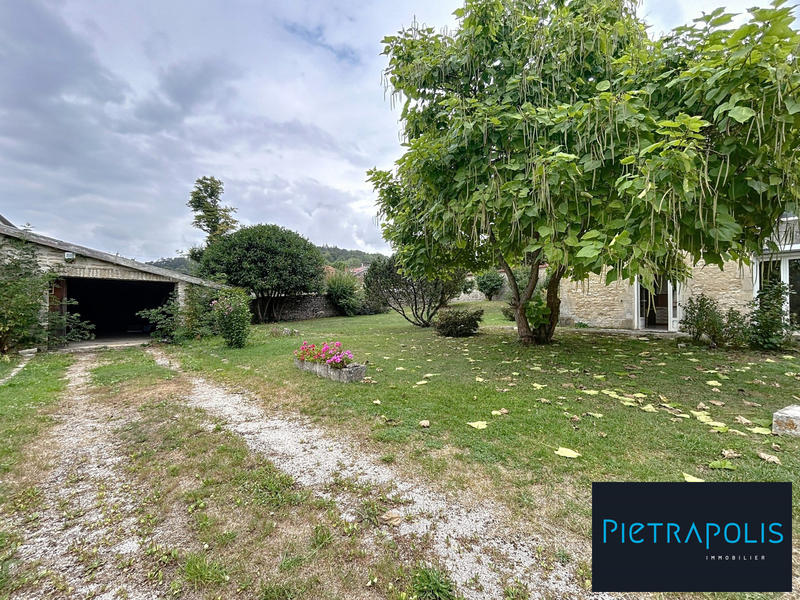 Maison ancienne - 248 m² - 7 pièces